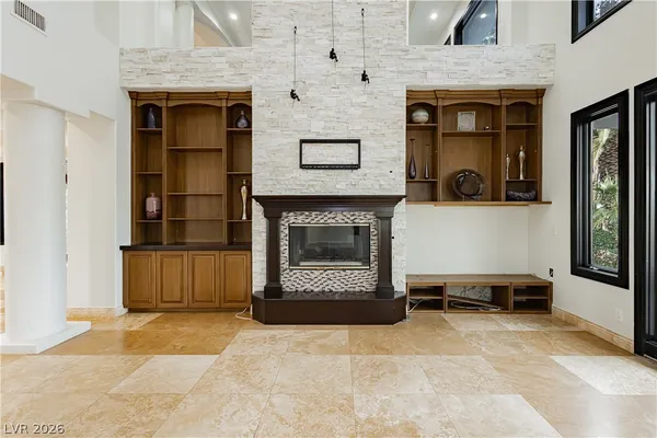 $2,250,000 | 2057 Troon Drive, Henderson, NV 89074