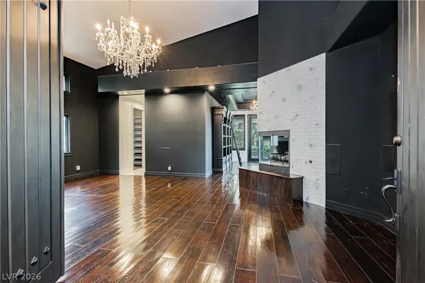 $2,250,000 | 2057 Troon Drive, Henderson, NV 89074