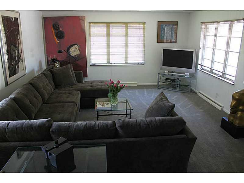 8632 Cholla Road Indianapolis, IN 46240 - Photo 11 of 24 Gallery Image 11