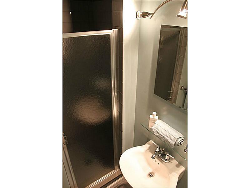 8632 Cholla Road Indianapolis, IN 46240 - Photo 16 of 24 Gallery Image 16