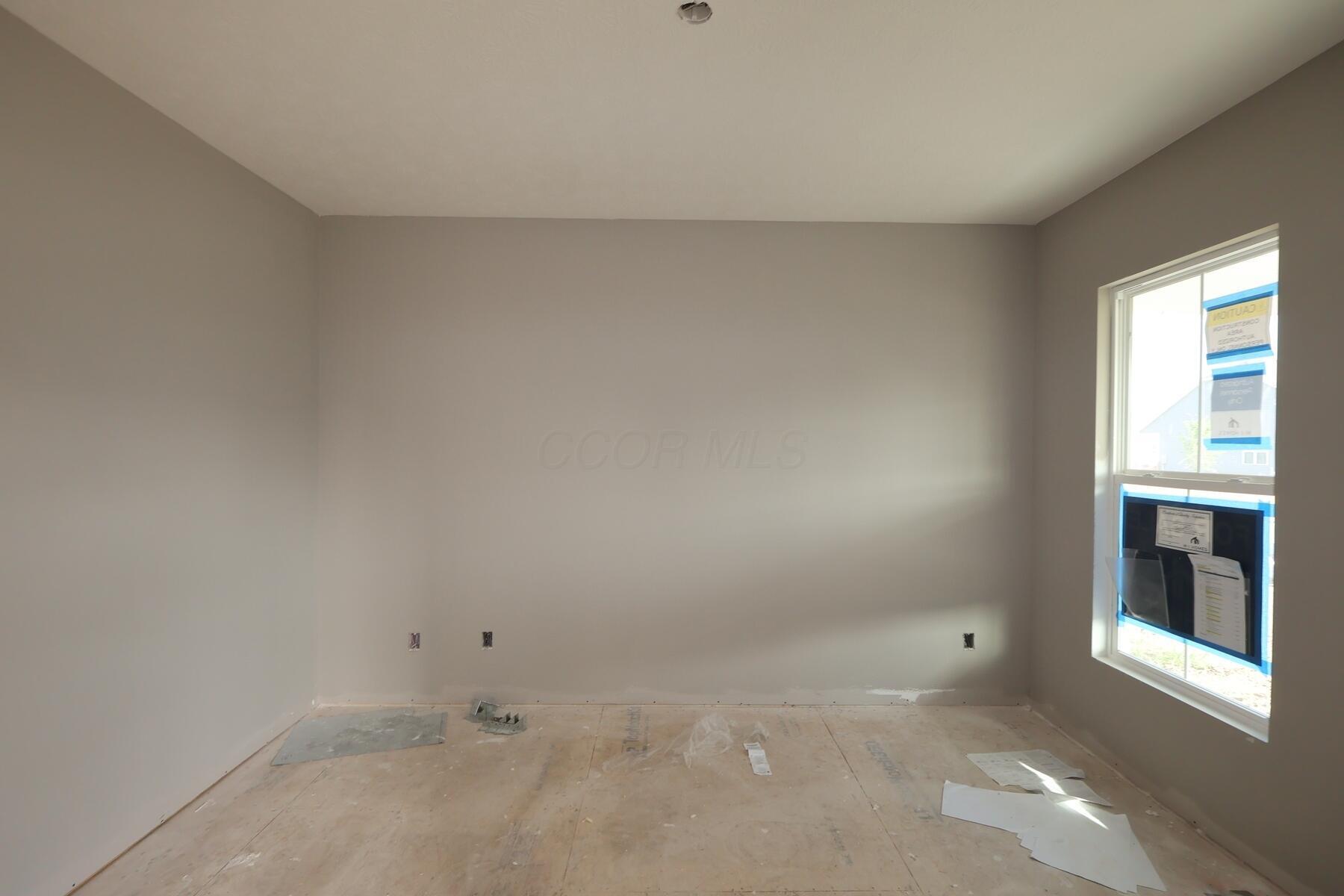 327 Beck Way Galena, OH 43021 - Photo 2 of 12 Study
