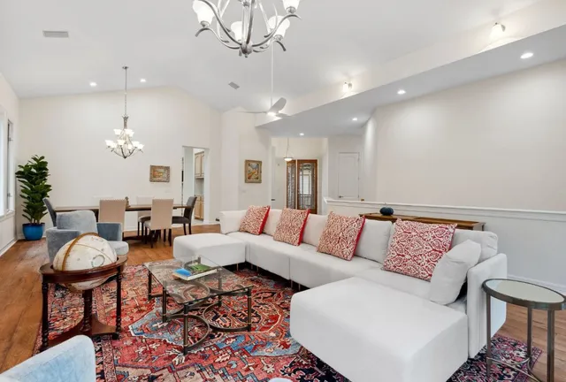 $2,100,000 | 2305 Barton Creek Boulevard, Unit 36, Austin, TX 78735