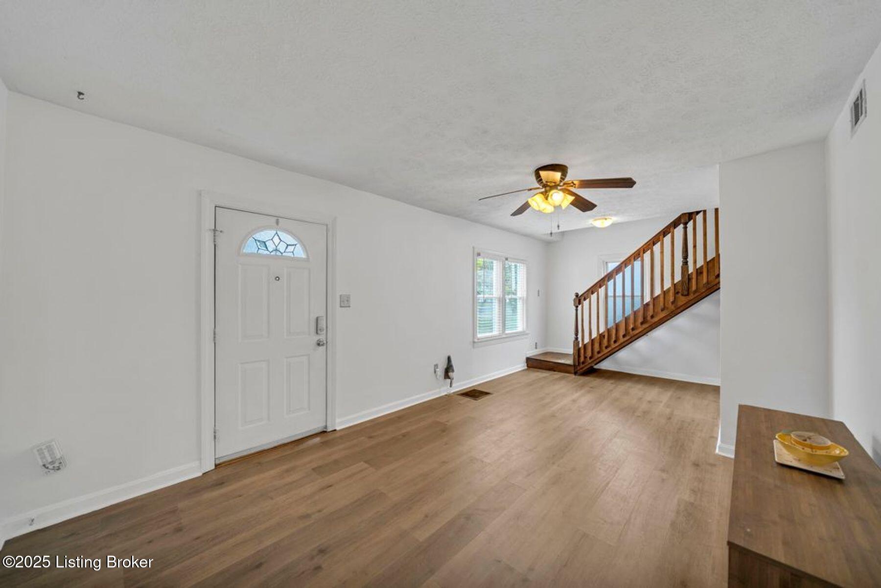 2720 Alanmede Road Louisville, KY 40205 - Photo 6 of 57 photo_online_005