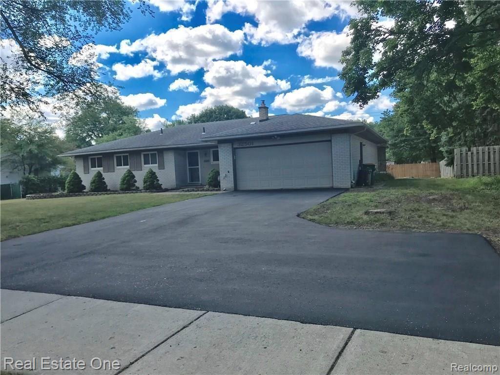 32501 West 13 Mile Road Farmington, MI 48334 - Photo 2 of 20