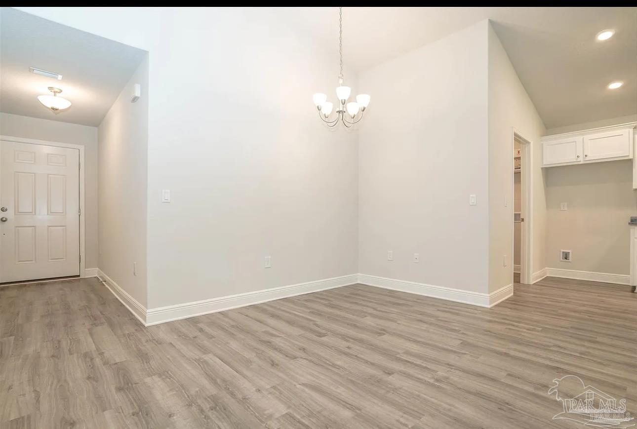 5282 Hidden Pnes Circle Milton, FL 32583 - Photo 5 of 6