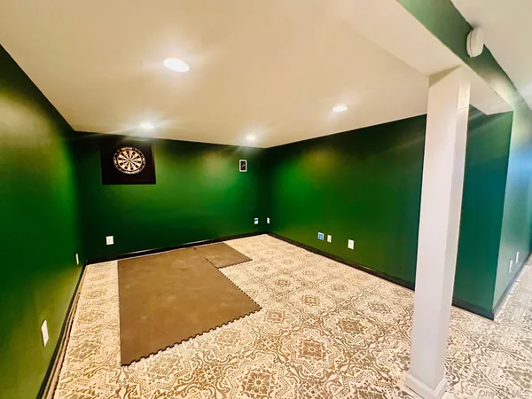 $6,000 | 11 West Glen Avenue, Port Chester, NY 10573