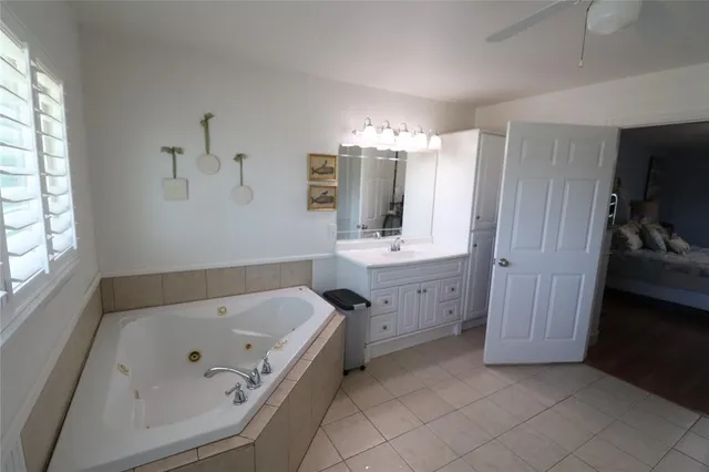 $375,000 | 220 Highway 380, Jacksboro, TX 76458