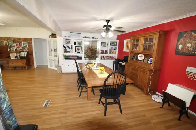 $375,000 | 220 Highway 380, Jacksboro, TX 76458