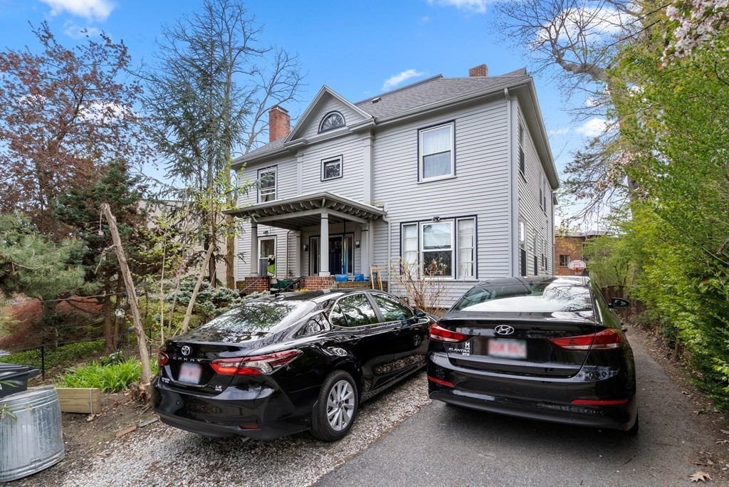 157 Kilsyth Road Boston, MA 02135 - Photo 14 of 21