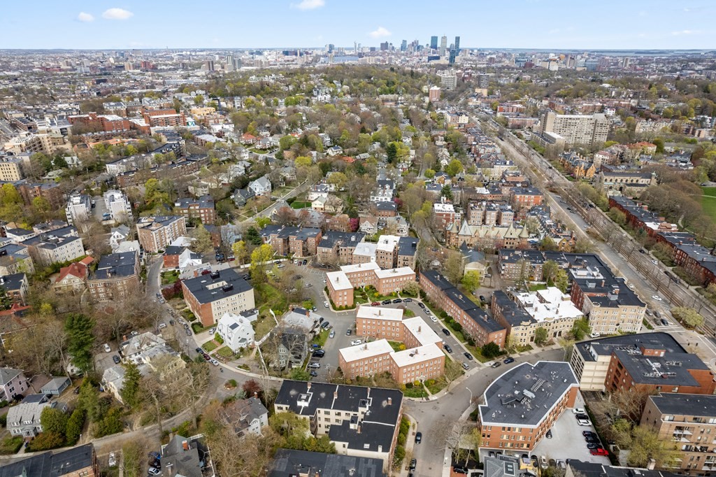 157 Kilsyth Road Boston, MA 02135 - Photo 20 of 21