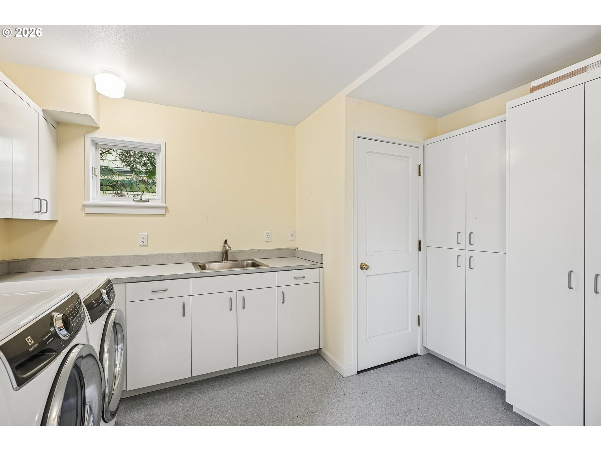 1716 Southwest High Street Portland, OR 97201 - Photo 20 of 32 Gallery Image 20