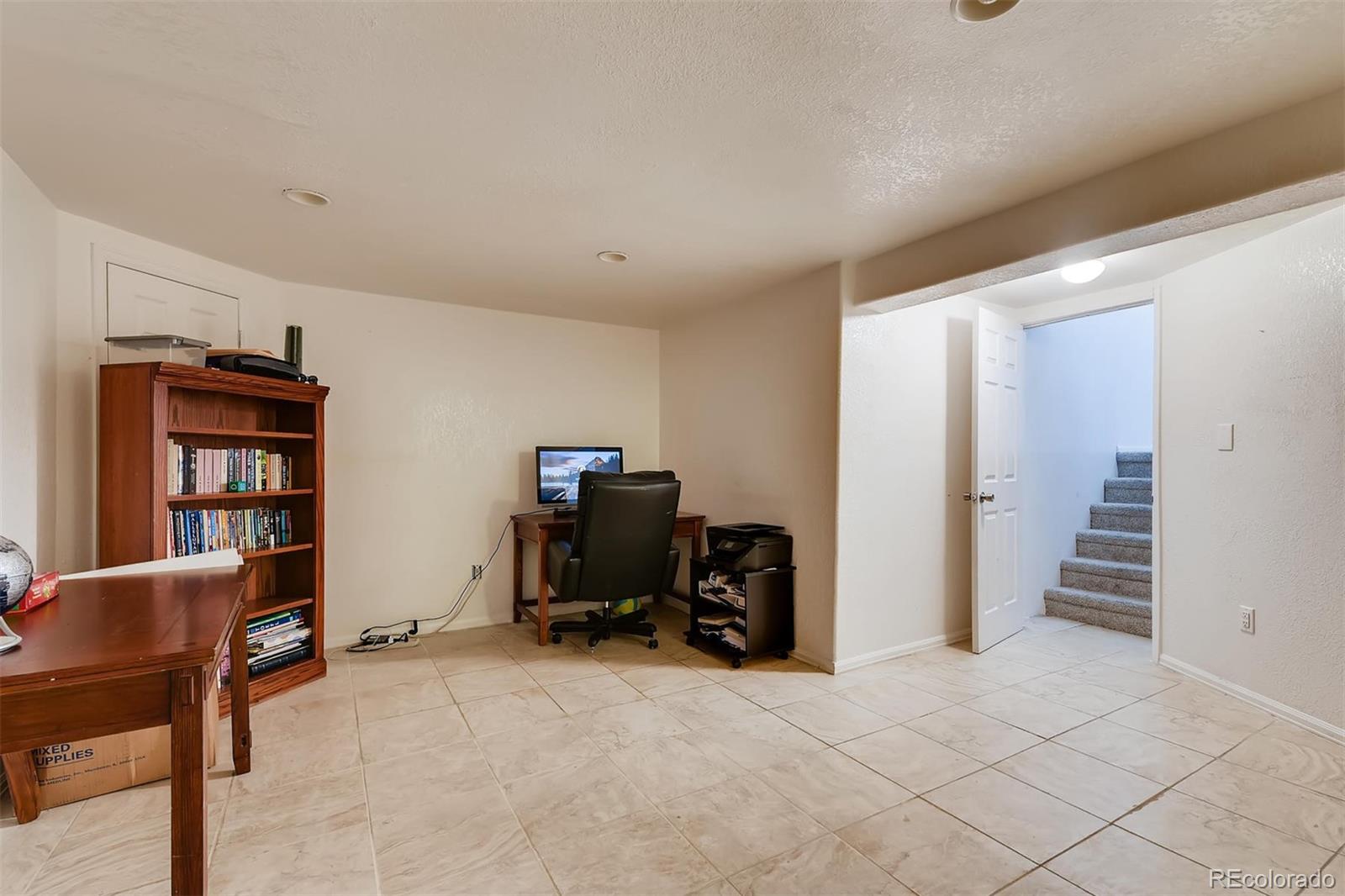 871 South Rifle Way Aurora, CO 80017 - Photo 31 of 38 Gallery Image 31