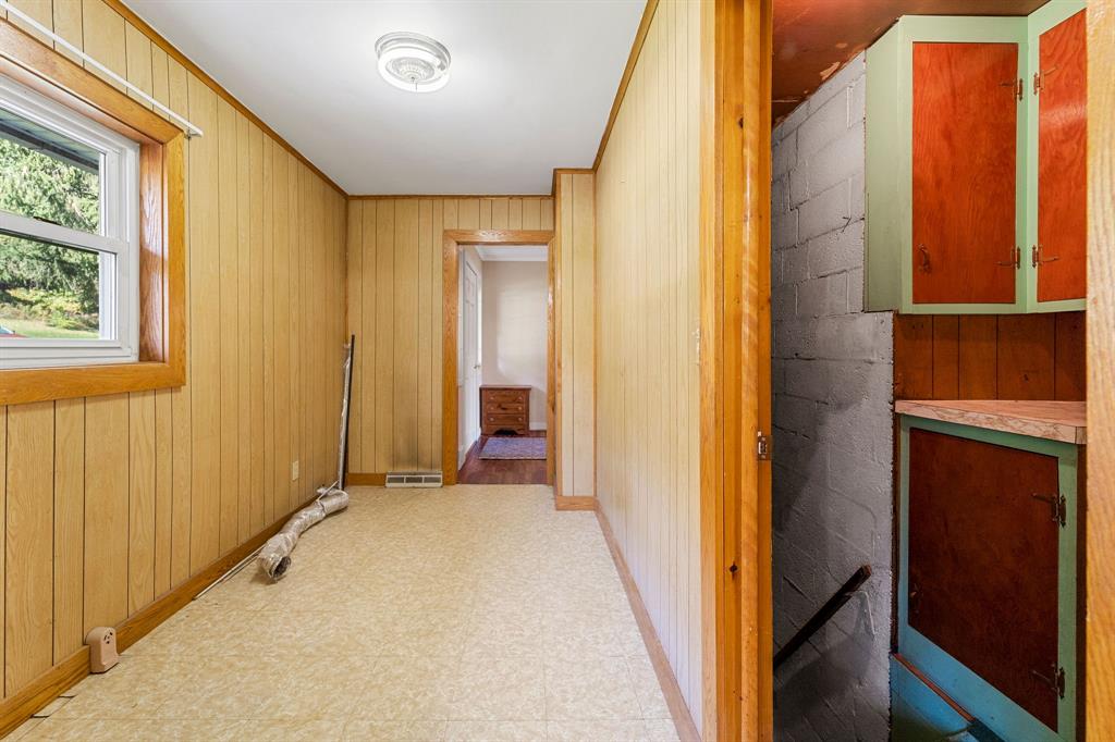 52 Trafford Road Binghamton, NY 13901 - Photo 12 of 32 Gallery Image 12
