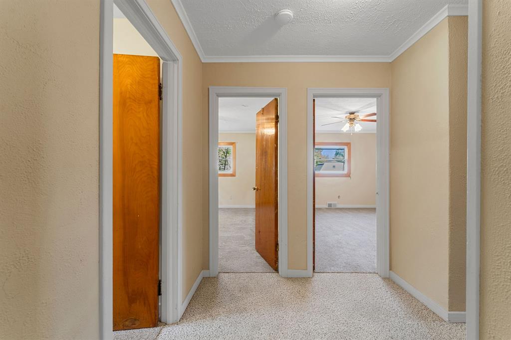 52 Trafford Road Binghamton, NY 13901 - Photo 14 of 32 Gallery Image 14