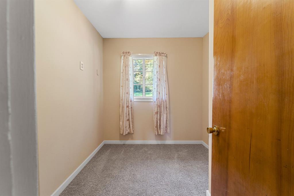 52 Trafford Road Binghamton, NY 13901 - Photo 15 of 32 Gallery Image 15