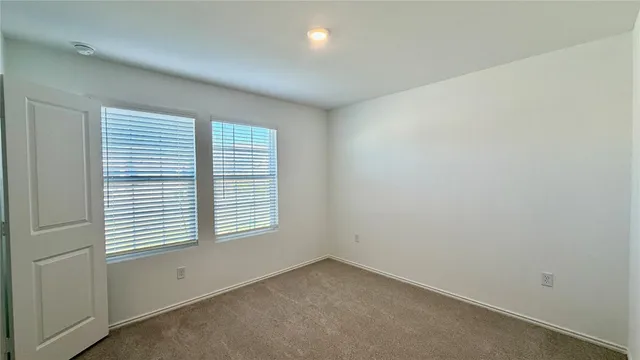 $2,399 | 205 Corniche Circle, Hutto, TX 78634