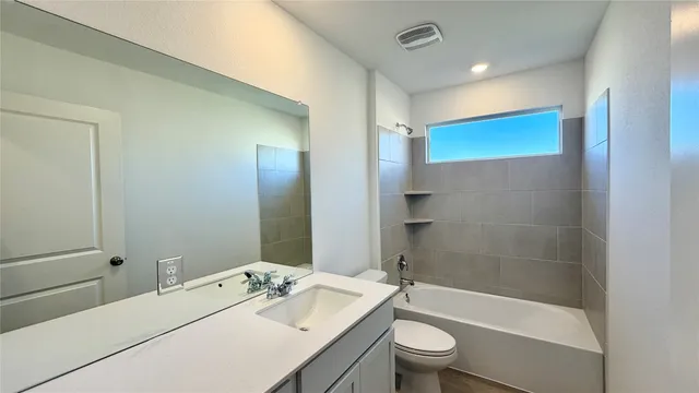 $2,399 | 205 Corniche Circle, Hutto, TX 78634