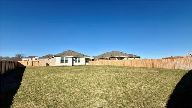 $2,399 | 205 Corniche Circle, Hutto, TX 78634