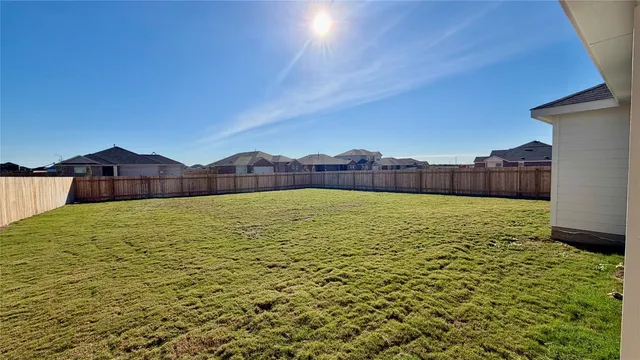 $2,399 | 205 Corniche Circle, Hutto, TX 78634