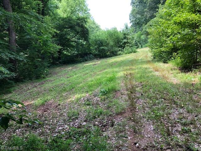 2920 Woosley Road Pfafftown, NC 27040 - Photo 14 of 31 Gallery Image 14