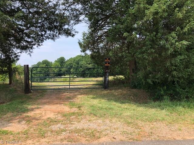 2920 Woosley Road Pfafftown, NC 27040 - Photo 27 of 31 Gallery Image 27