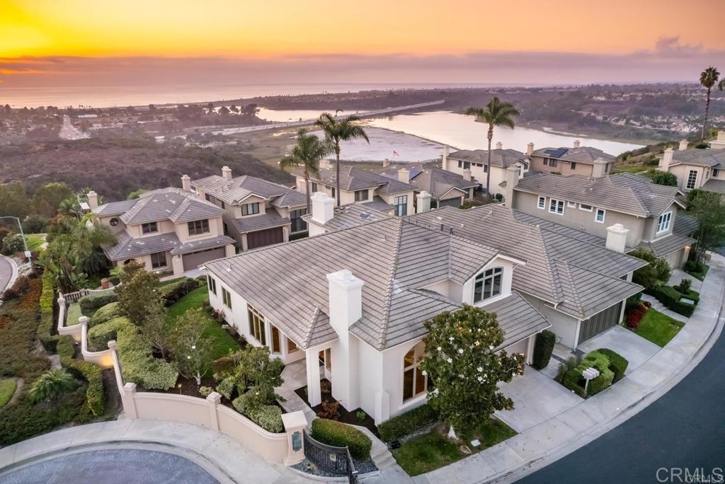 1808 Amalfi Drive Encinitas, CA 92024 - Photo 3 of 31