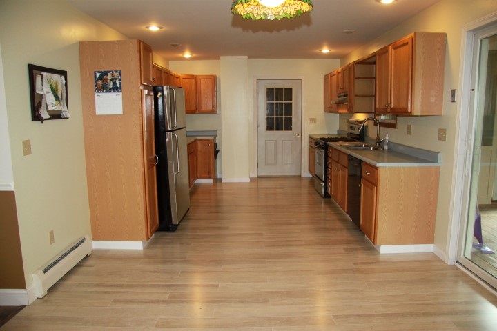 874 East Road Bennington, VT 05201 - Photo 6 of 40