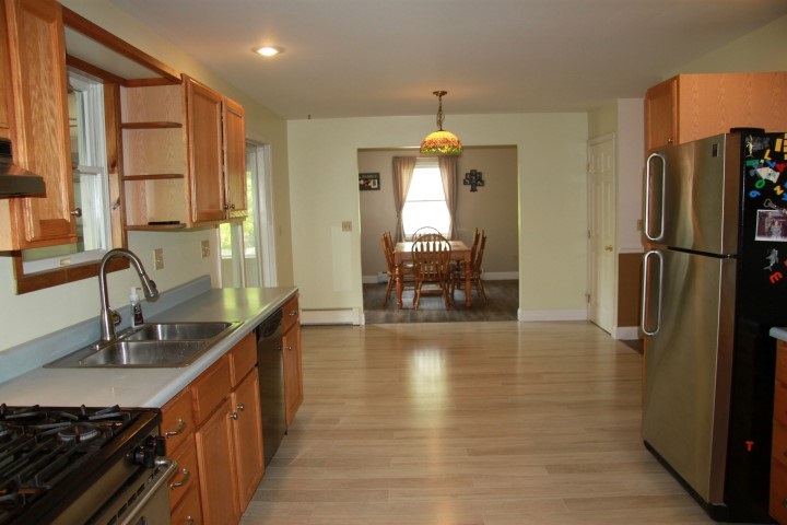 874 East Road Bennington, VT 05201 - Photo 7 of 40