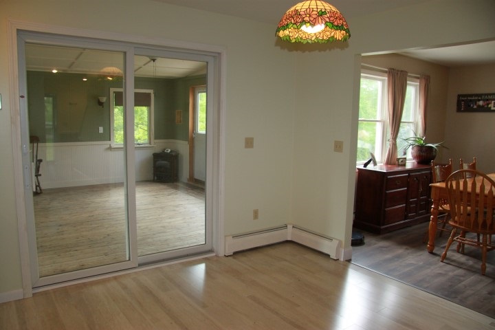 874 East Road Bennington, VT 05201 - Photo 8 of 40