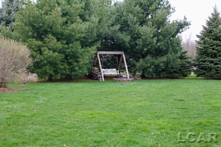 3154 Cobblestone Ridge Tecumseh, MI 49286 - Photo 30 of 30 50010361-29.JPG