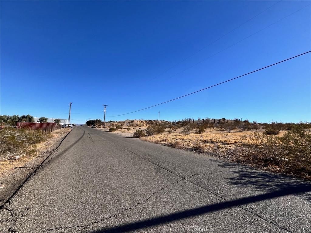 42424137 Armory Road Barstow, CA 92311 - Photo 24 of 30 a view of city and ocean