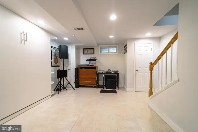 $728,895 | 234 Wesmond Drive, Alexandria, VA 22305