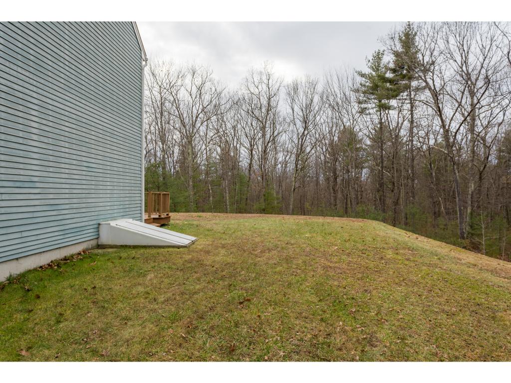 177 Blackwater Road Rochester, NH 03867 - Photo 4 of 28