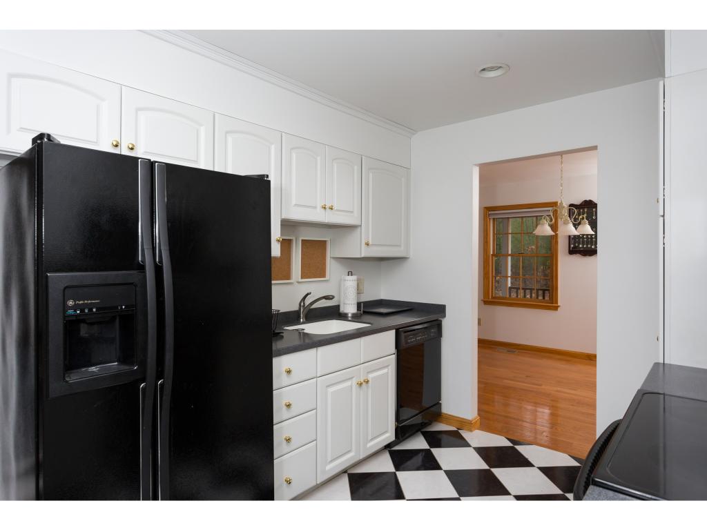 177 Blackwater Road Rochester, NH 03867 - Photo 7 of 28