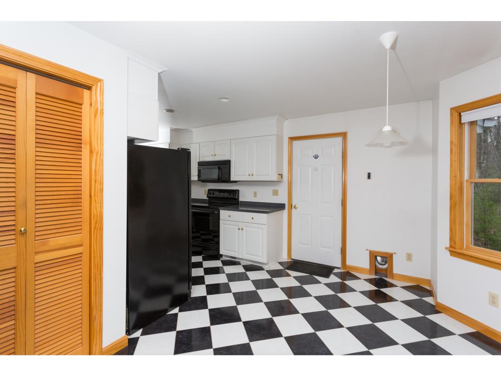 177 Blackwater Road Rochester, NH 03867 - Photo 10 of 28
