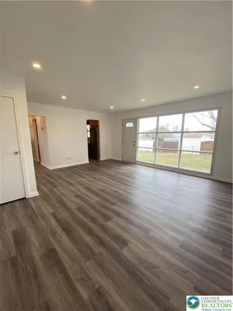 $1,900 | 1948 Pennsylvania Avenue, Bethlehem, PA 18018