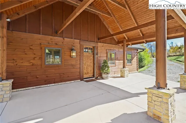 $1,695,000 | 584 Grey Fox Ridge Road, Banner Elk, NC 28604