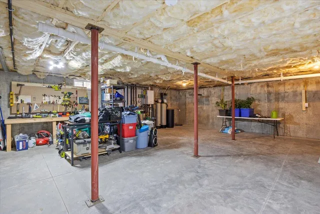 $474,000 | 1 Leona Drive, Waterboro, ME 04030