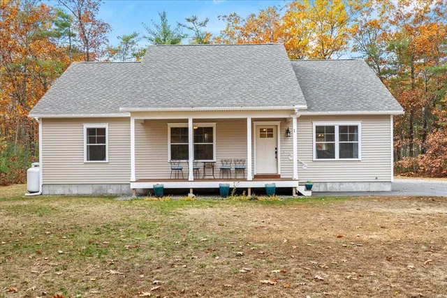 $474,000 | 1 Leona Drive, Waterboro, ME 04030