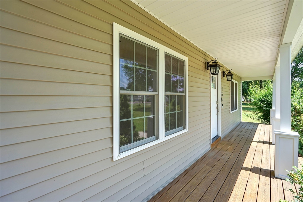 156 Hampden Road East Longmeadow, MA 01028 - Photo 6 of 37