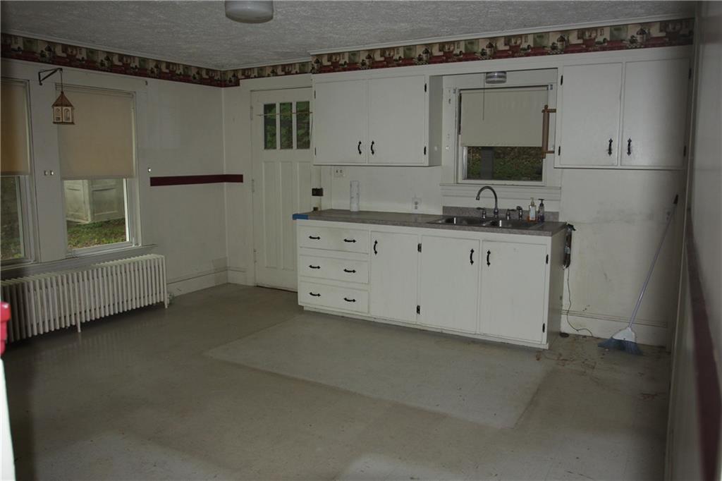 53 Riverside Drive Auburn, ME 04210 - Photo 2 of 27 Photo