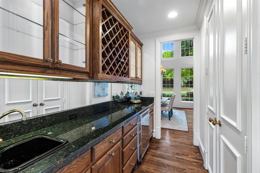 7402 Round Hill Road McKinney, TX 75072 - Photo 12 of 36