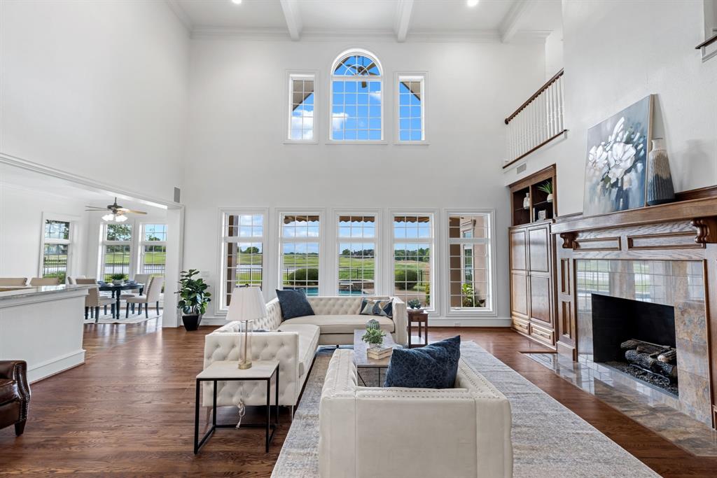 7402 Round Hill Road McKinney, TX 75072 - Photo 7 of 36