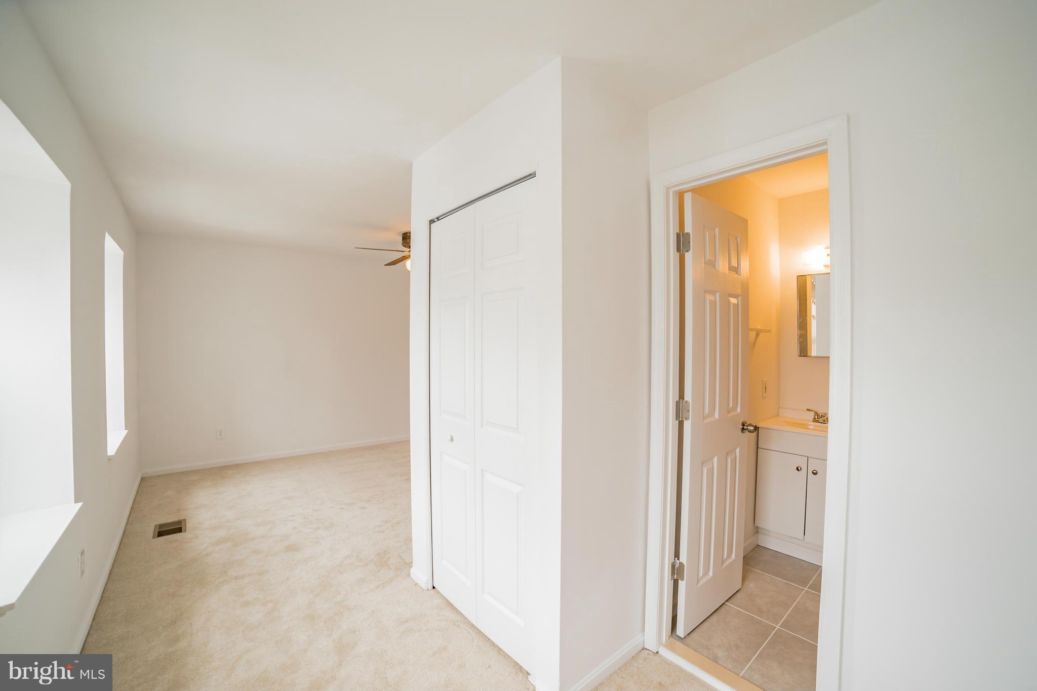 38 Oak Shade Road Gaithersburg, MD 20878 - Photo 10 of 22 Master BR