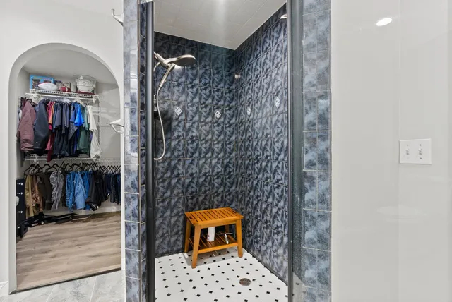 $939,000 | 12808 North North Park Street, Newman Lake, WA 99025