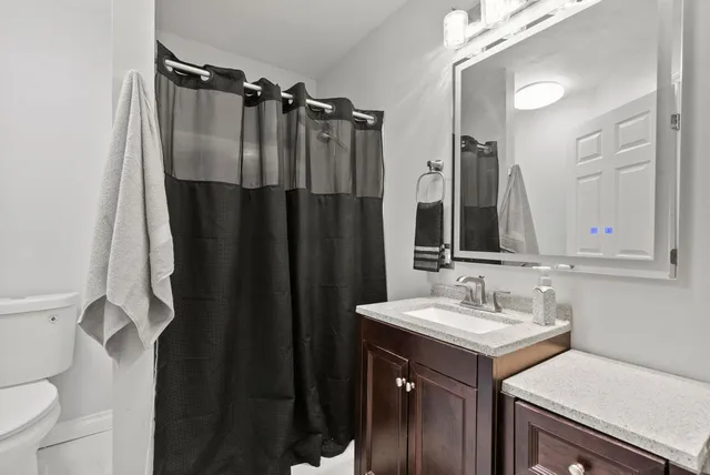 $939,000 | 12808 North North Park Street, Newman Lake, WA 99025