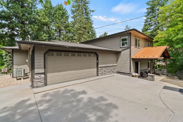 $939,000 | 12808 North North Park Street, Newman Lake, WA 99025