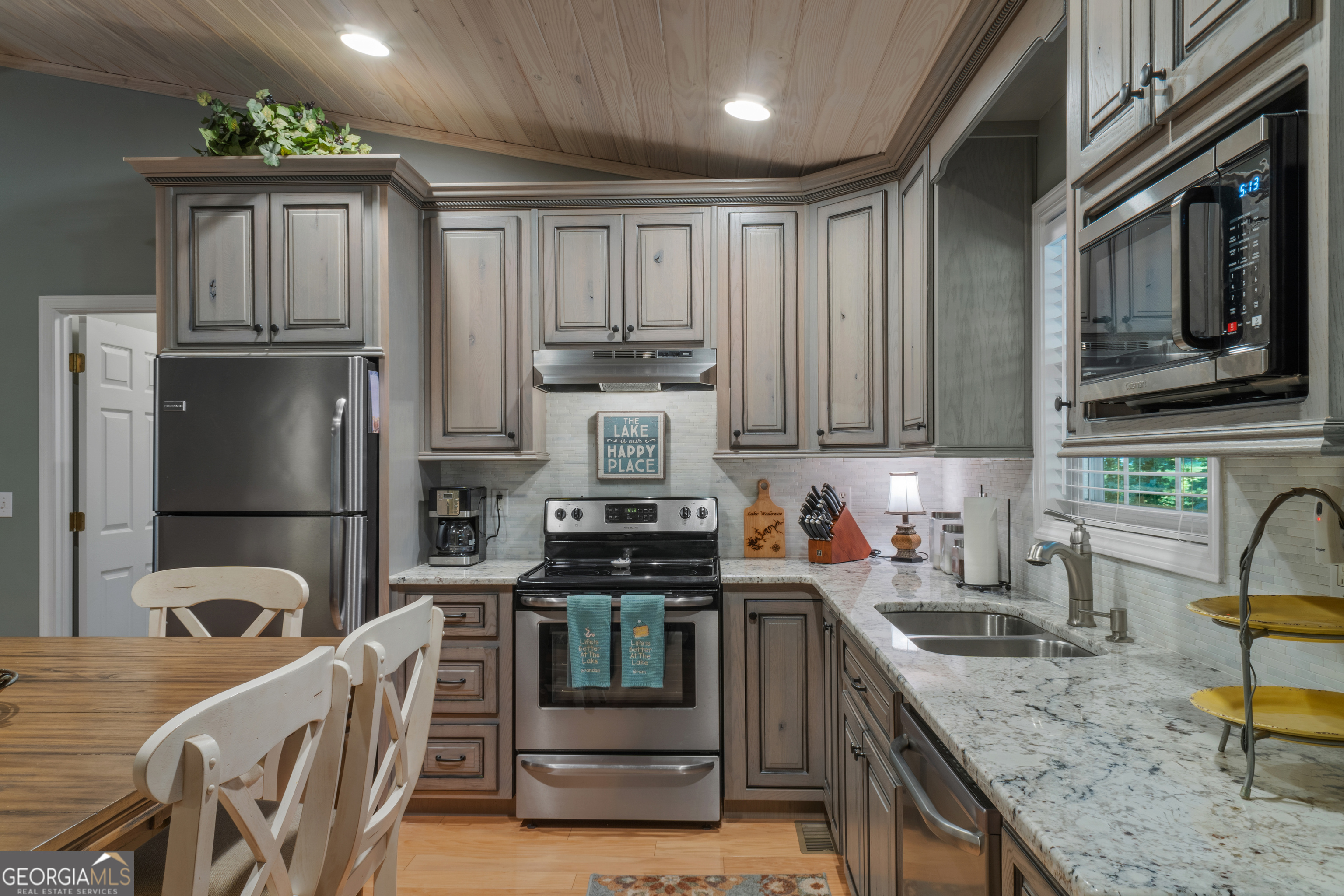 222 Jessica Drive Wedowee, AL 36278 - Photo 12 of 36