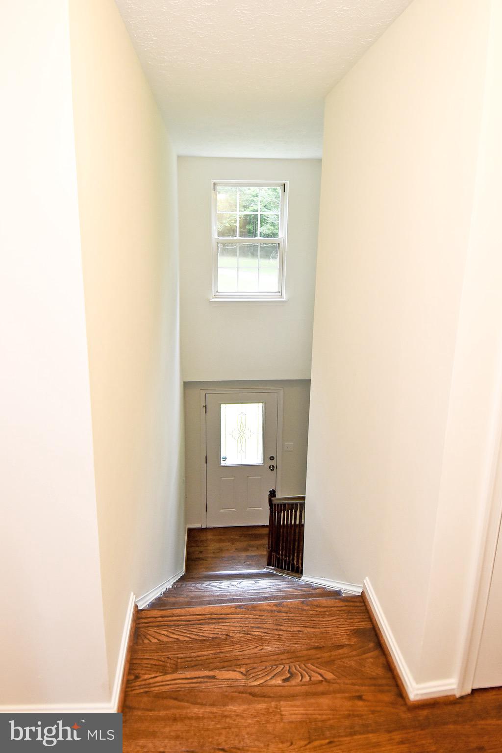 16245 Inheritance Drive Brandywine, MD 20613 - Photo 34 of 56 Stair down to 1st level