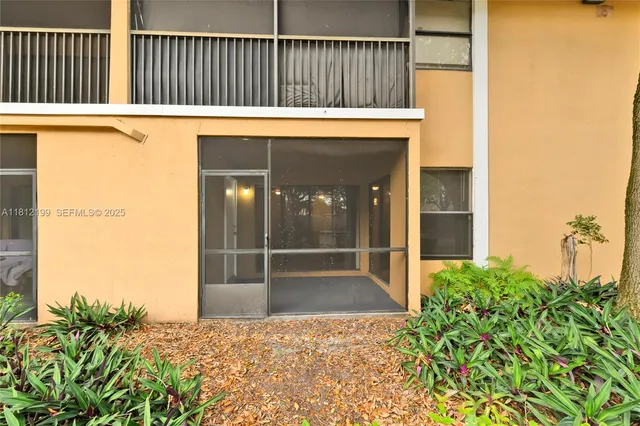 $264,900 | 8109 Southwest 21st Court, Unit 8109, Miramar, FL 33025